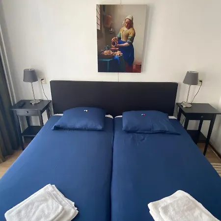 't Sonnehuys Hotel 2*